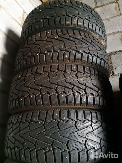 Pirelli Ice Zero 205/60 R16