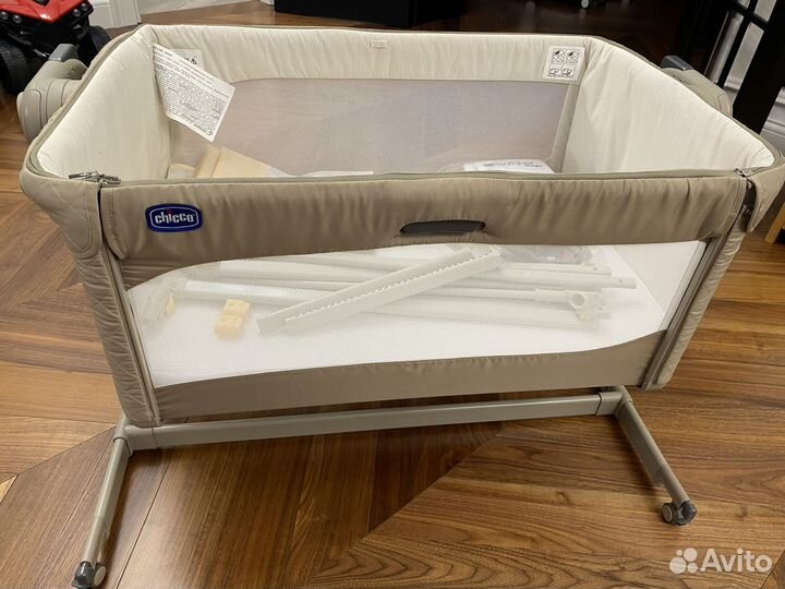 Кроватка chicco next2me + защитный бортик 200 см