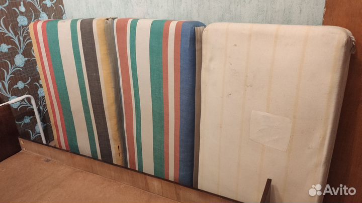 Продам б/у кровать