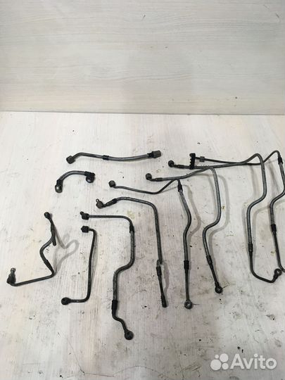 Трубка топливная Ауди 80 Б4 2.3