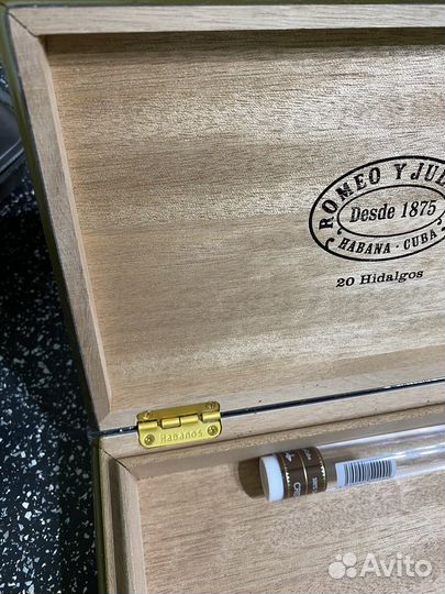Коробка из под сигар Romeo y Julieta
