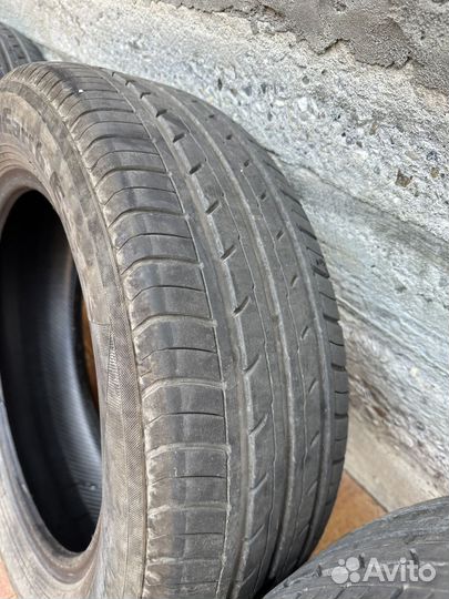 Yokohama Bluearth ES32 205/60 R16