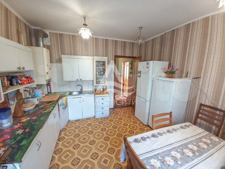 Дом 153,6 м² на участке 10,2 сот.