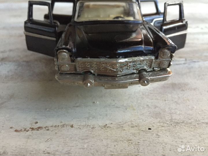 Игрушка Волга Газ 24,Чайка,ссср,металл