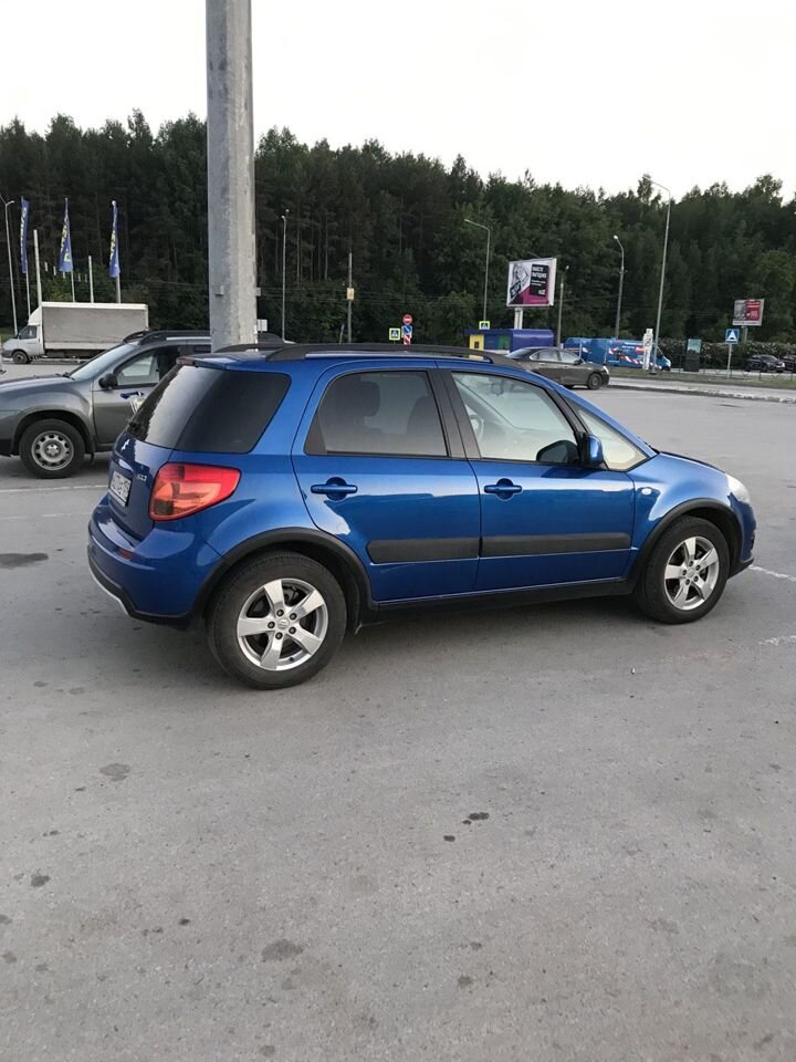 Suzuki SX4: фото владельца