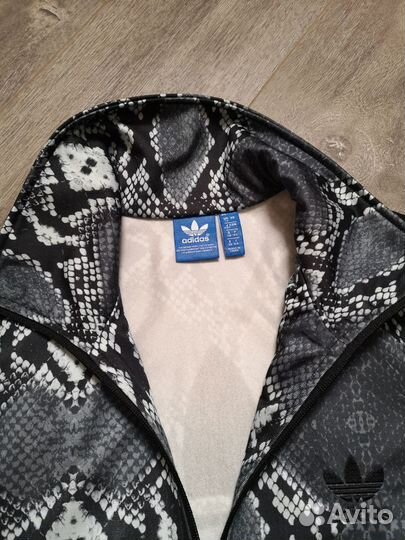 Ветровка Adidas оригинал