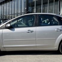 Ford Focus 1.6 AT, 2007, 260 000 км, с пробегом, цена 647 000 руб.