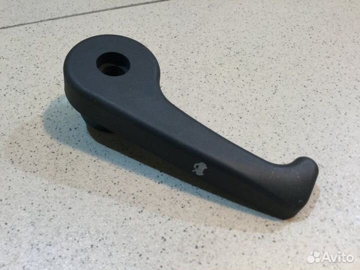 Ручка открывания капота Kia Sorento UM 2015