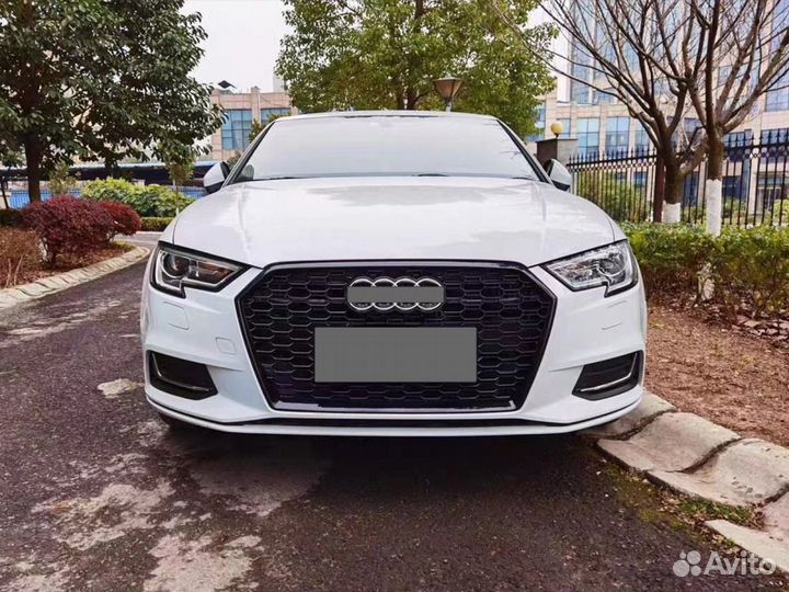 Решетка RS3 стиль 1 на Audi A3 8V рестайлинг