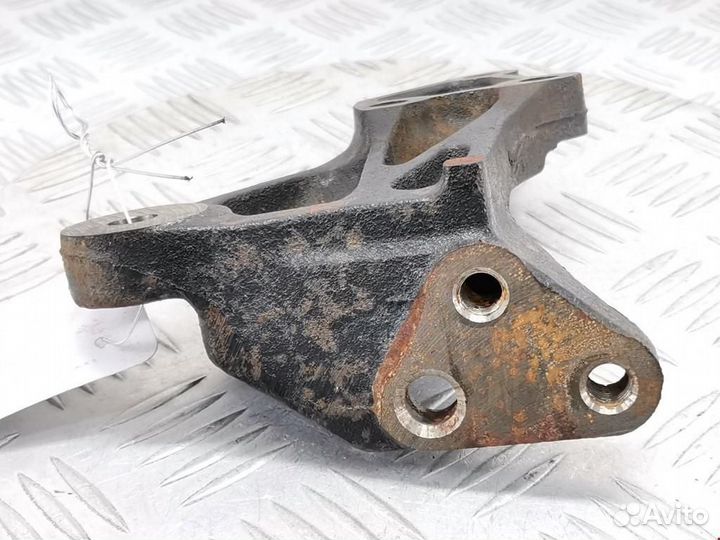 Кронштейн двигателя Toyota Yaris P1 2002 1954929