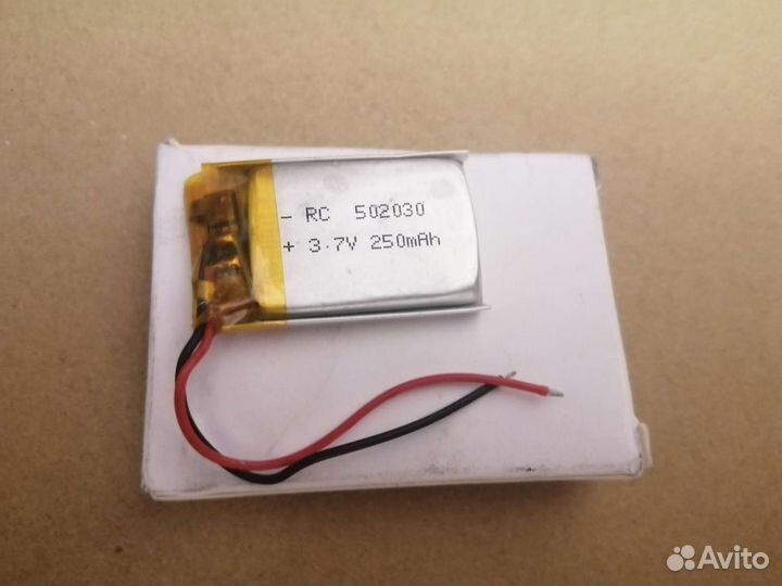 Универсальный аккумулятор 250 mAh 3.7V