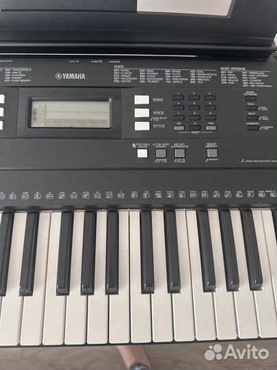 Продается синтезатор Yamaha PSR E343