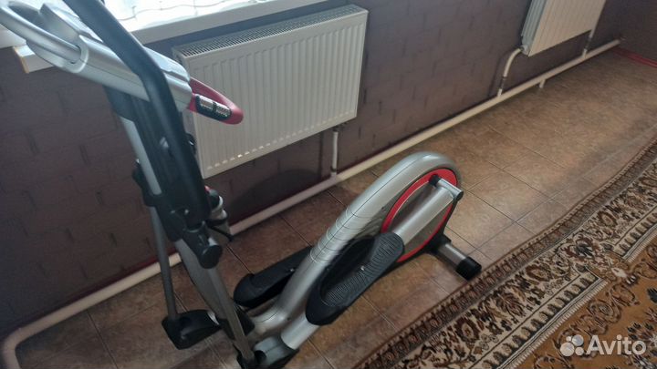 Эллиптический тренажер