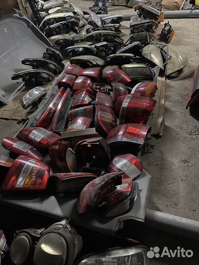 Автомобильные фары оптом