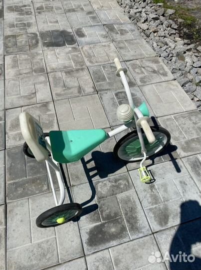 Велосипед трехколёсный