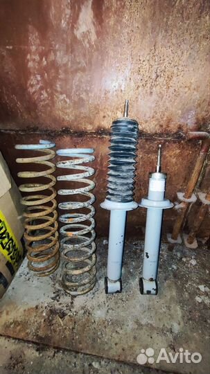 Задние амортизаторы на ваз 2110