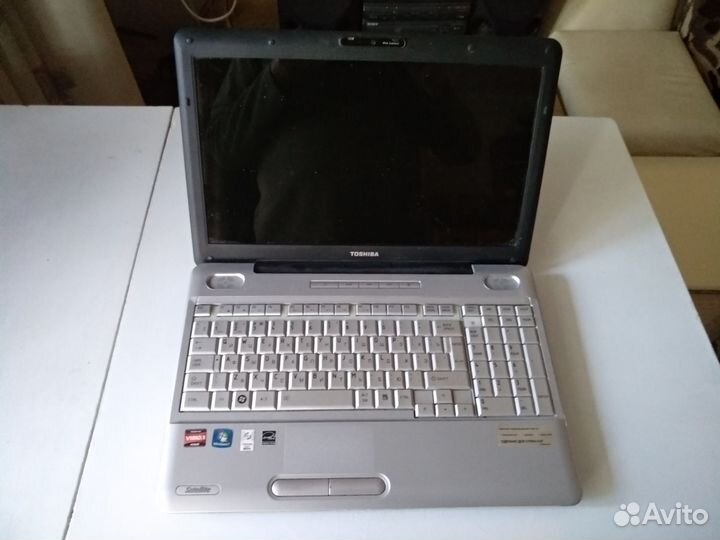 Ноутбук Toshiba satellite L500D-16Q