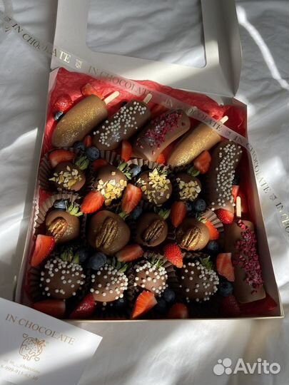 Набор клубники в шоколаде