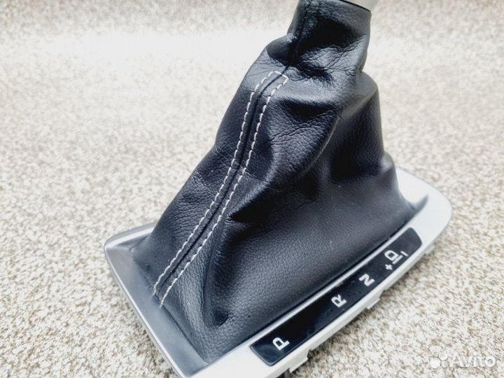 Накладка кпп Geely Atlas 2.4 4G24 AT 2020