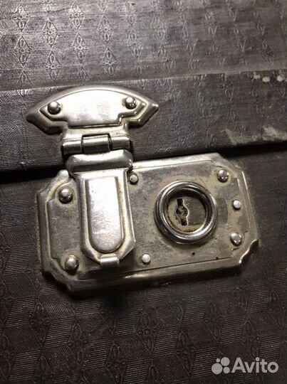 Чемодан кофр