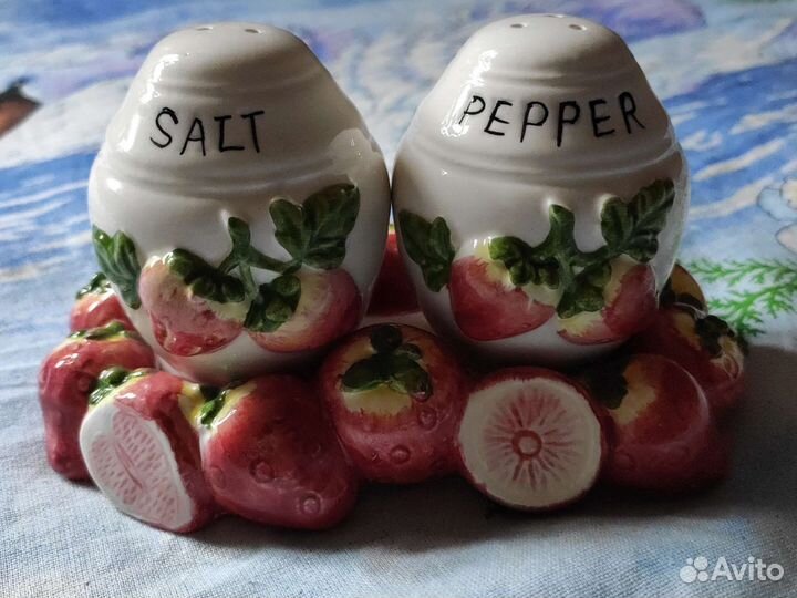 Форфор комплект солонка и перечница