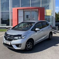 Honda Fit 1.3 CVT, 2016, 141 000 км, с пробегом, цена 1 149 000 руб.