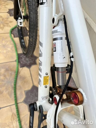 Велосипед jamis