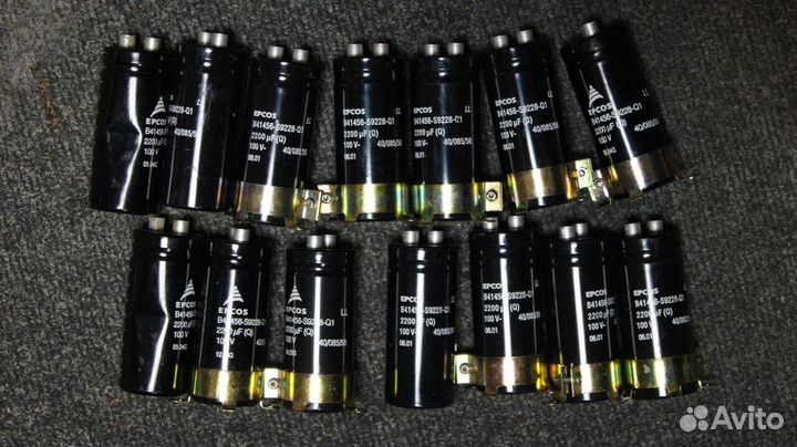 Электролиты epcos - 2200мкф.х 100в. 7шт