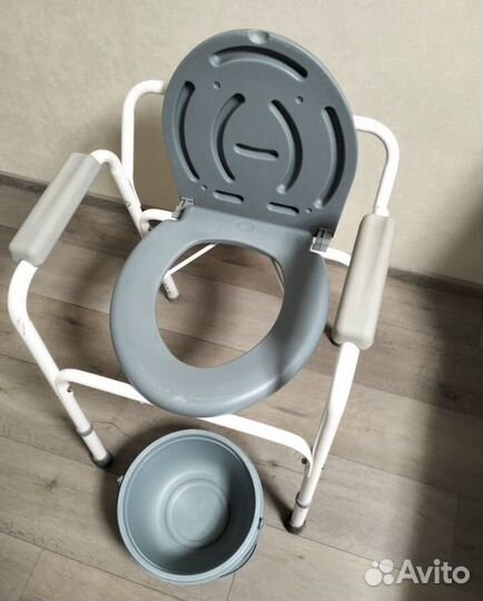 Кресло-туалет для пожилых и инвалидов (биотуалет)