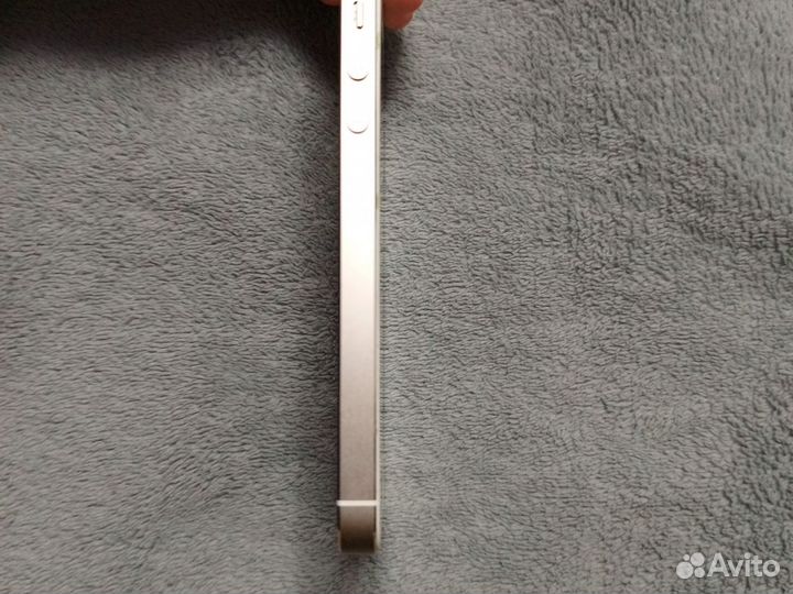 iPhone 5S, 16 ГБ