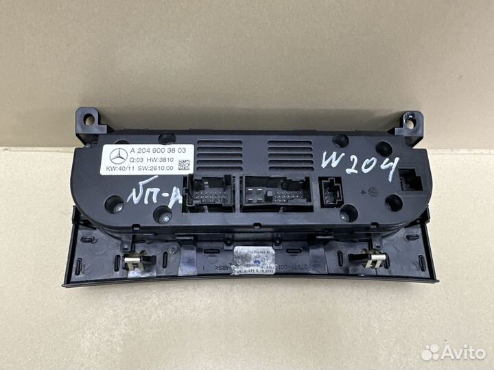 Блок управления климатом Mercedes W204