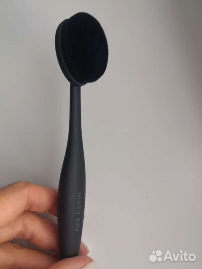 Многофункциональная кисть для тона и контуринга