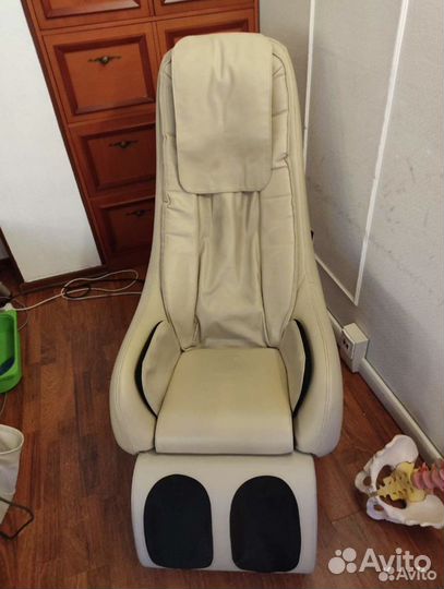 Массажное кресло