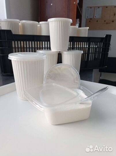 Молоко коровье фермерское(сметана творог масло)