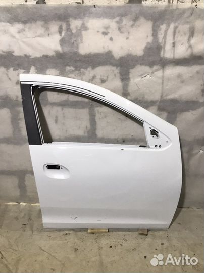 Дверь передняя правая Renault Duster 2 арт078