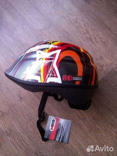 Шлем для катания на роликах