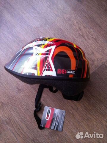 Шлем для катания на роликах