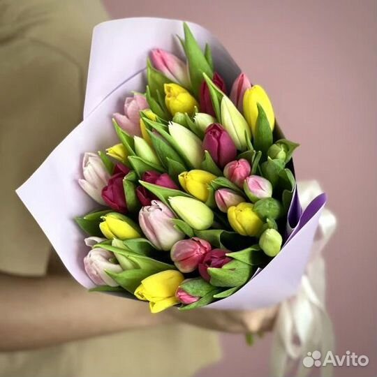 Тюльпаны к 8 марта