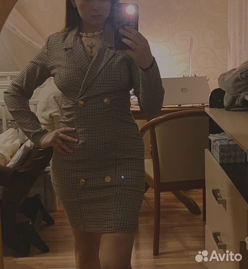 Платье женское