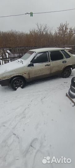 ВАЗ 21099 1.5 МТ, 1997, 180 000 км
