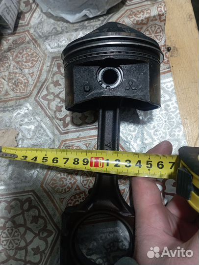Продам поршень с шатуном 6g74gdi