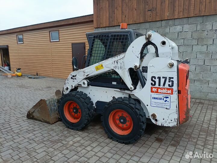 Мини-погрузчик Bobcat S175, 2010