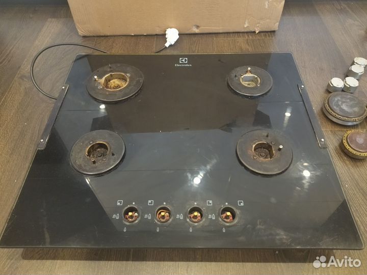 Газовая варочная панель Electrolux