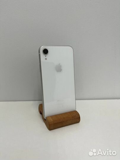 iPhone Xr, 64 ГБ
