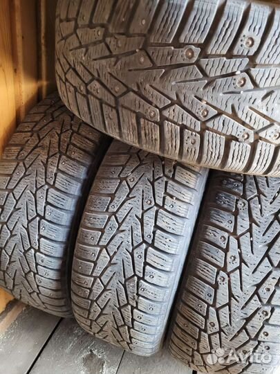 Nokian Tyres Hakkapeliitta 7 SUV 215/60 R17