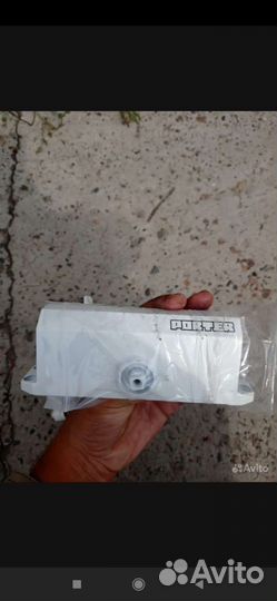 Доводчик дверной