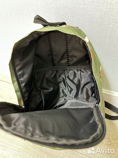 Рюкзак школьный