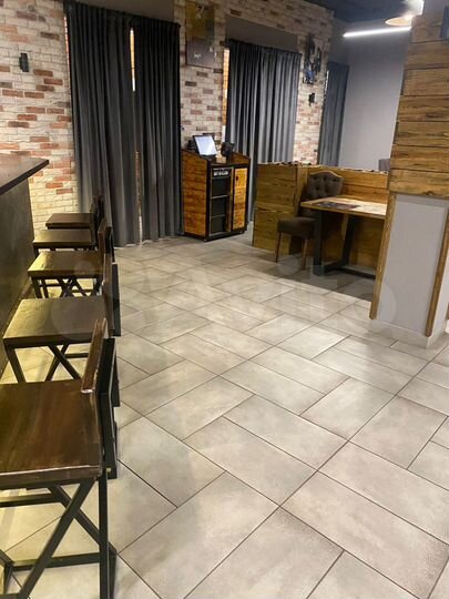 Свободного назначения, 990 м²