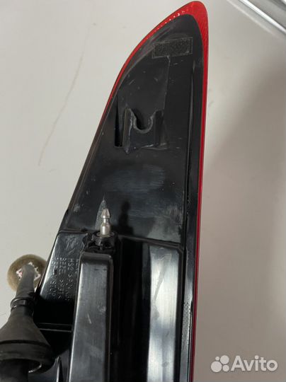 Фонарь задний правый на Ford Mondeo 5
