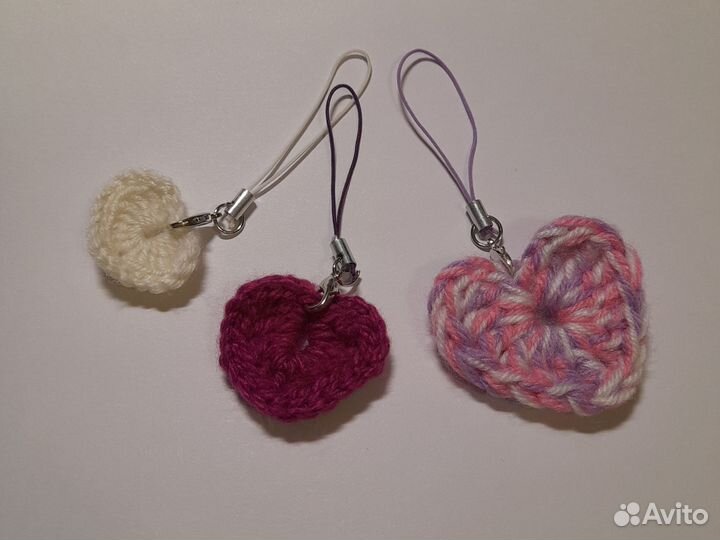 Брелок вязаный